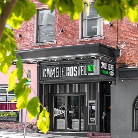 The Cambie Hostel Seymour Ванкувър Екстериор снимка