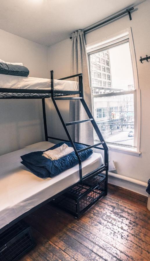 The Cambie Hostel Seymour Ванкувър Екстериор снимка
